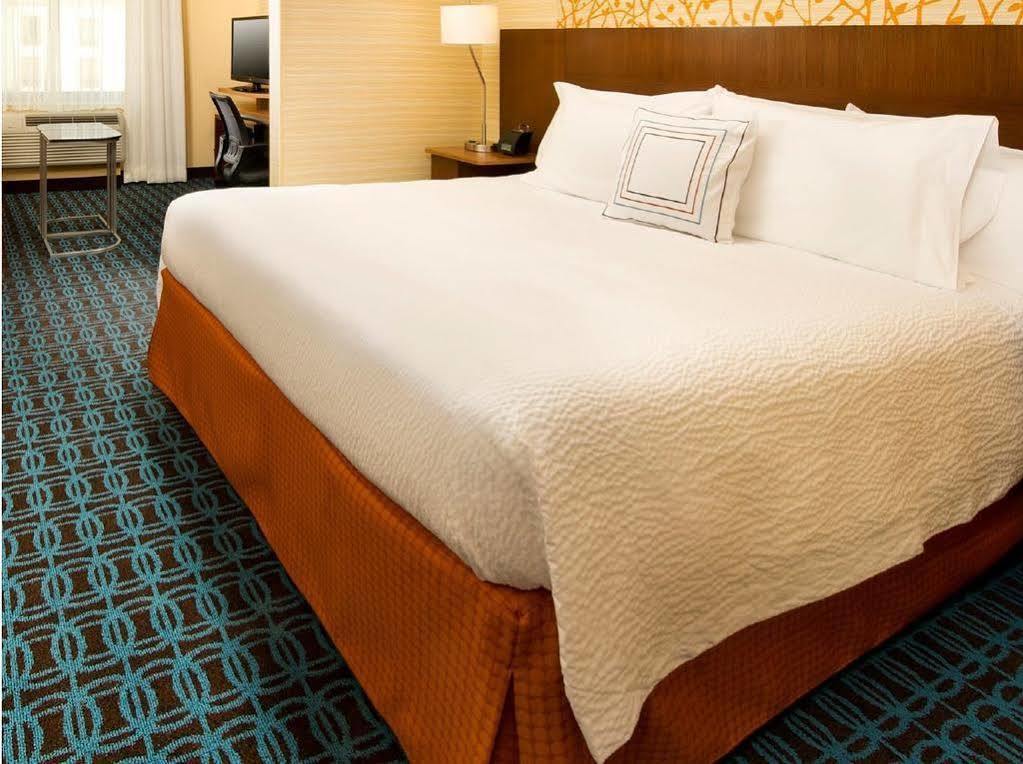 Fairfield Inn By Marriott Houston Northwest/Willowbrook Louetta Bagian luar foto